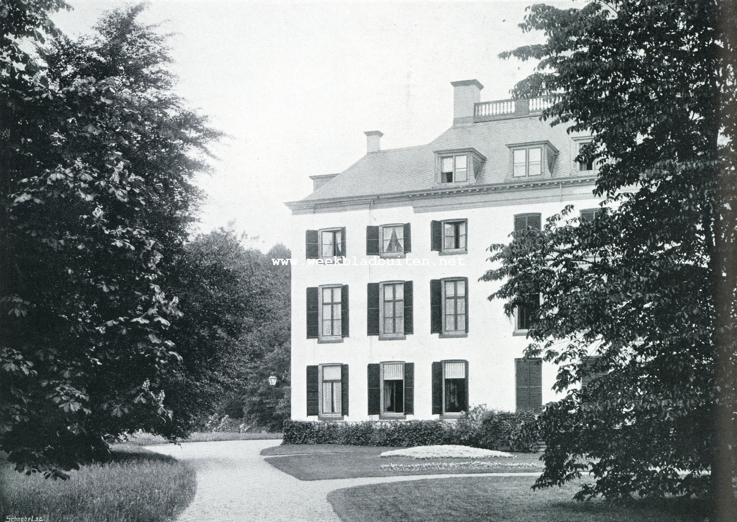 HET LOO (ACHTERGEVEL N.O. ZIJDE)