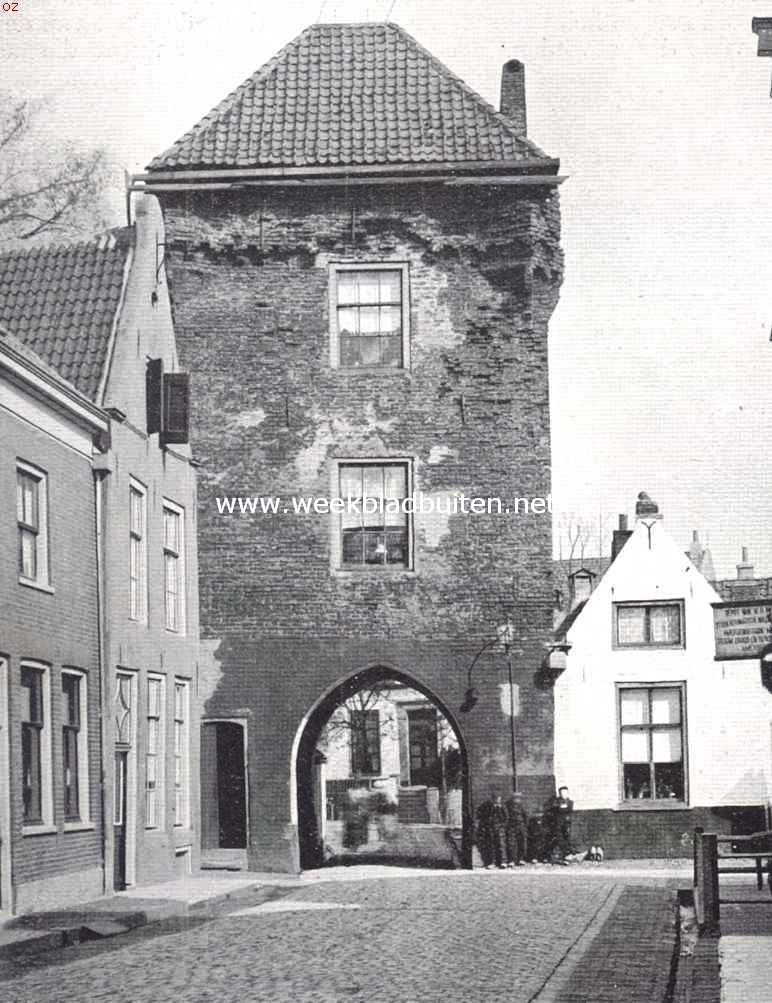 Hattem, een interessant Veluwsch stadje. Dijkpoort vr de restauratie