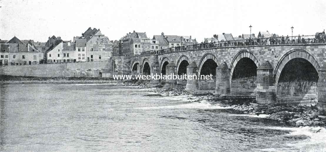 De brug over de Maas bij Maastricht