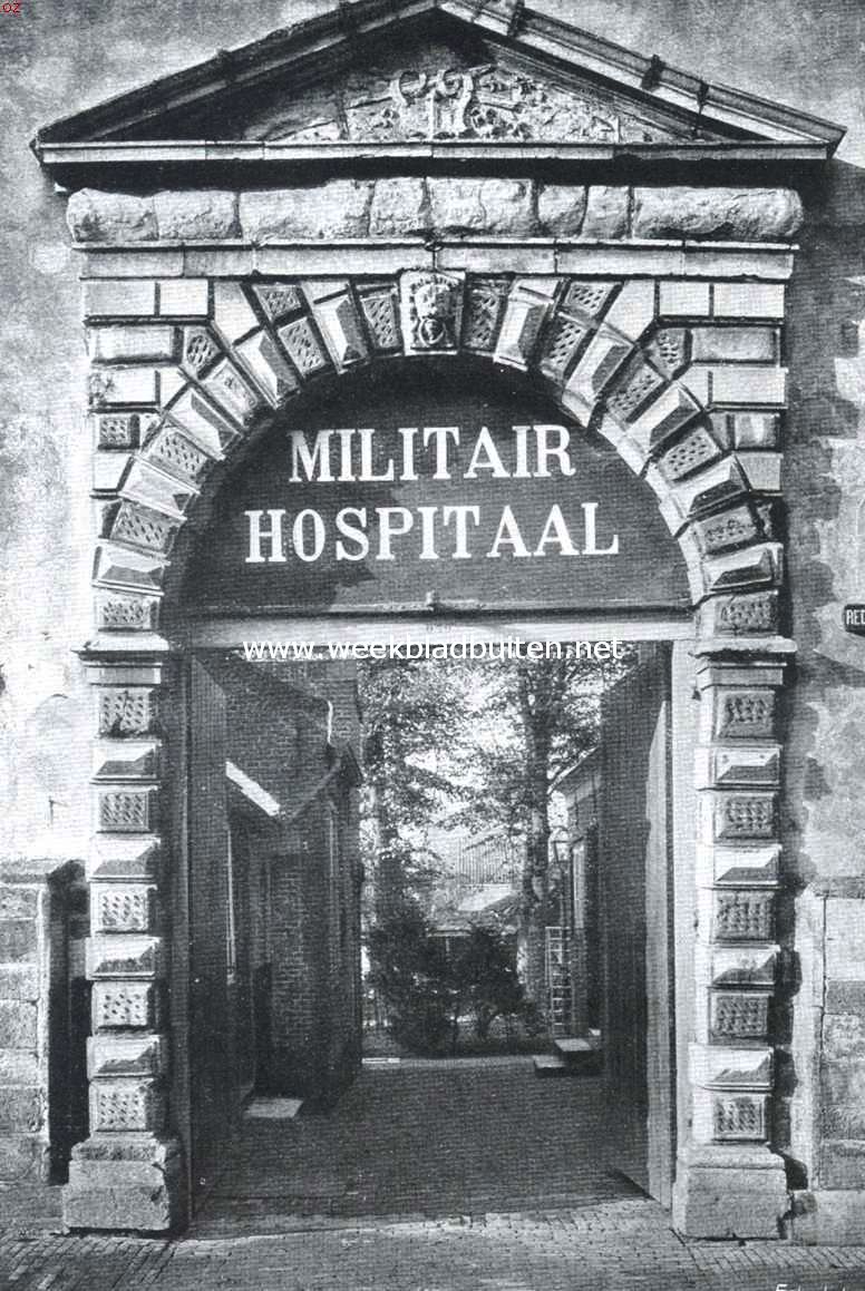 Twee steden van Walcheren. Poortje van het Militair Hospitaal, vroeger Colveniers-Doelen, te Middelburg