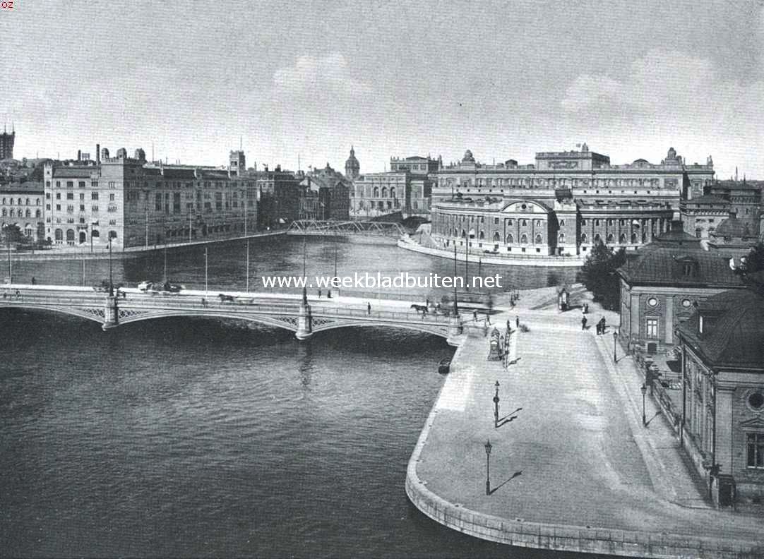 Kijkjes in Zwedens's hoofdstad. De Wasa-brug met Opera-gebouw