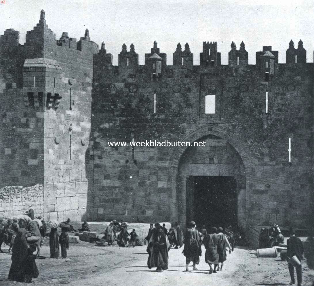 Jeruzalem. De middeleeuwsche Damascus-poort
