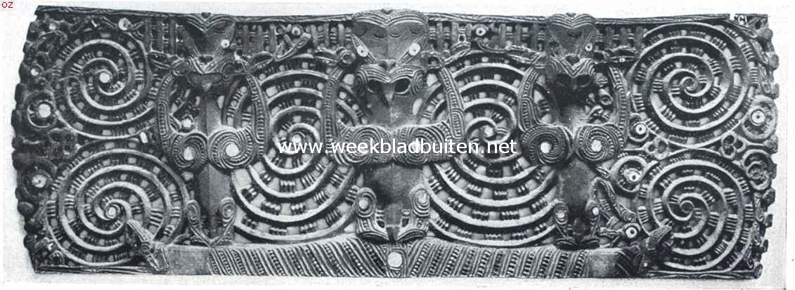 Maori-kunst. Snijwerk boven de deuropening
