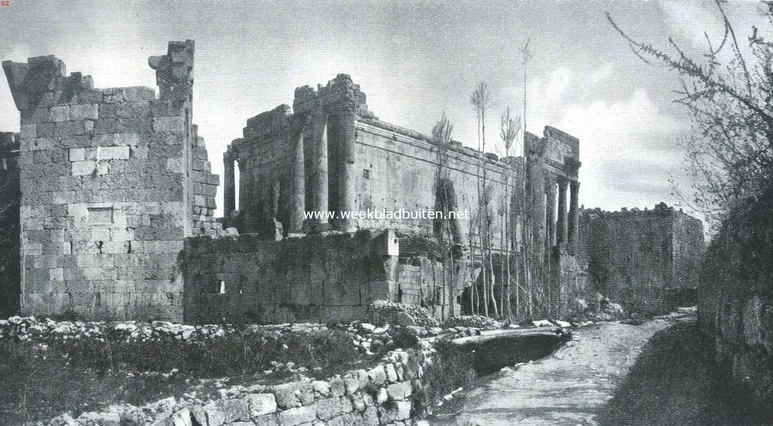 De bouwvallen van Ba�lbek. De Bachus-tempel