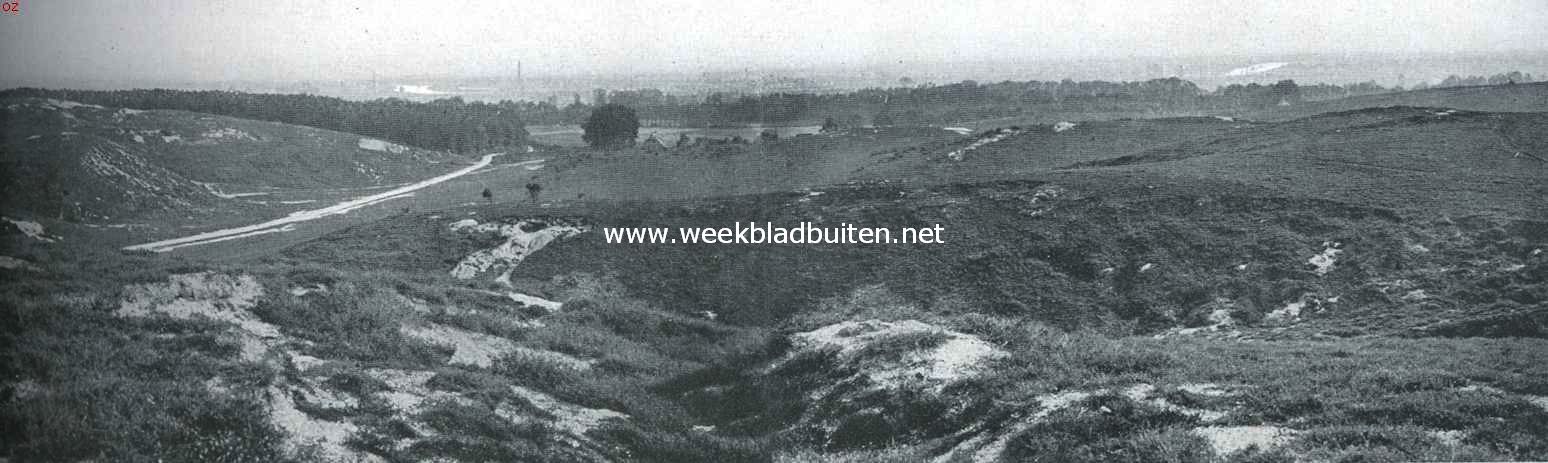 Beekhuizen als bergland. Uitzicht van den noordelijk van den berg-