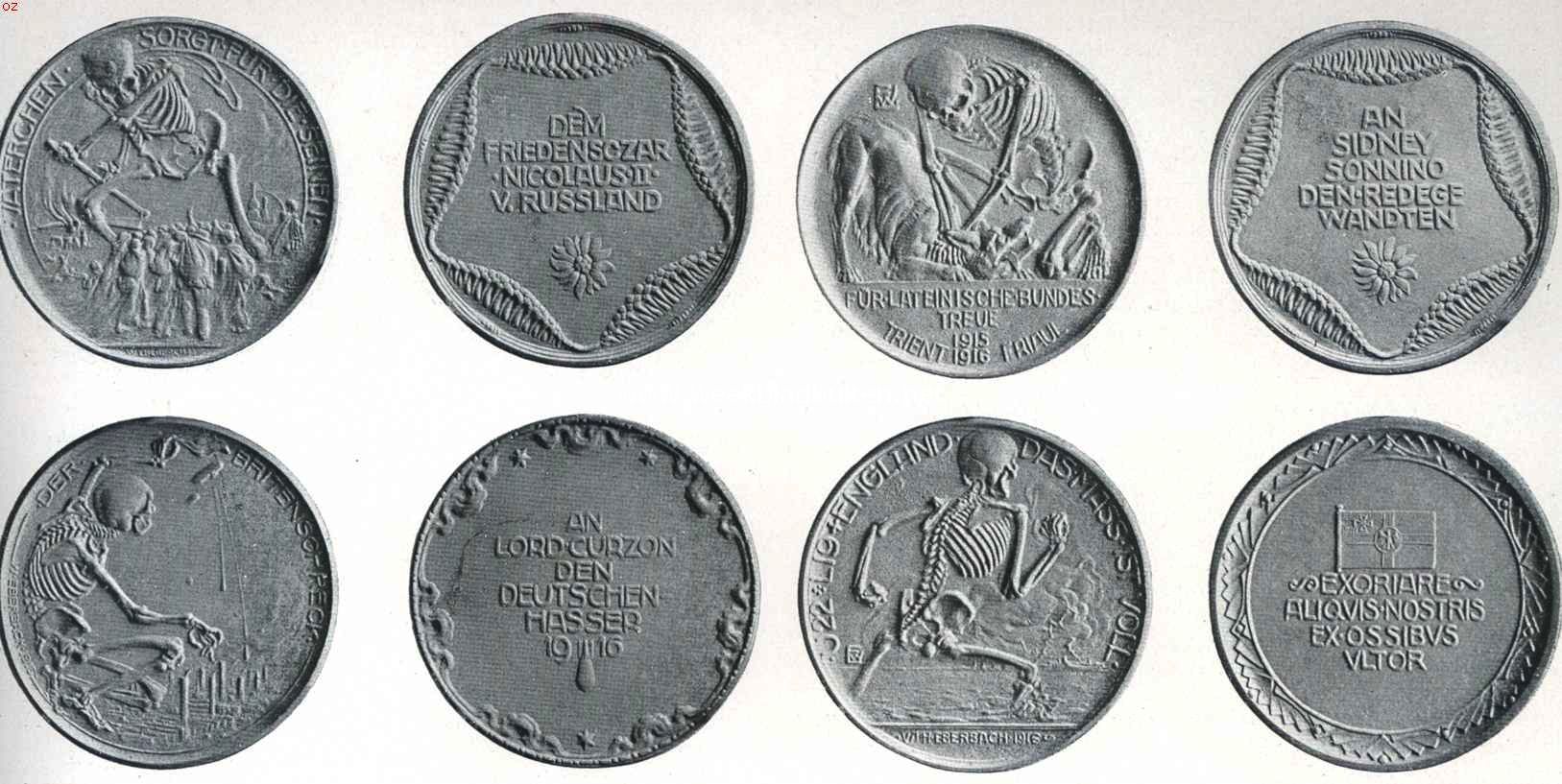 Over oorlogscuriosa.