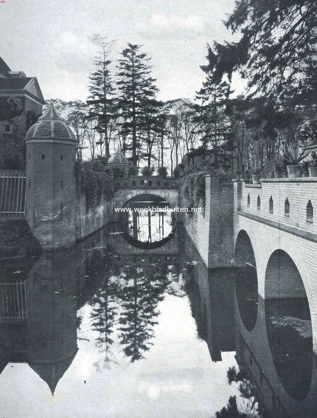 Het Huis te Ophemert. De slotgracht voor het huis