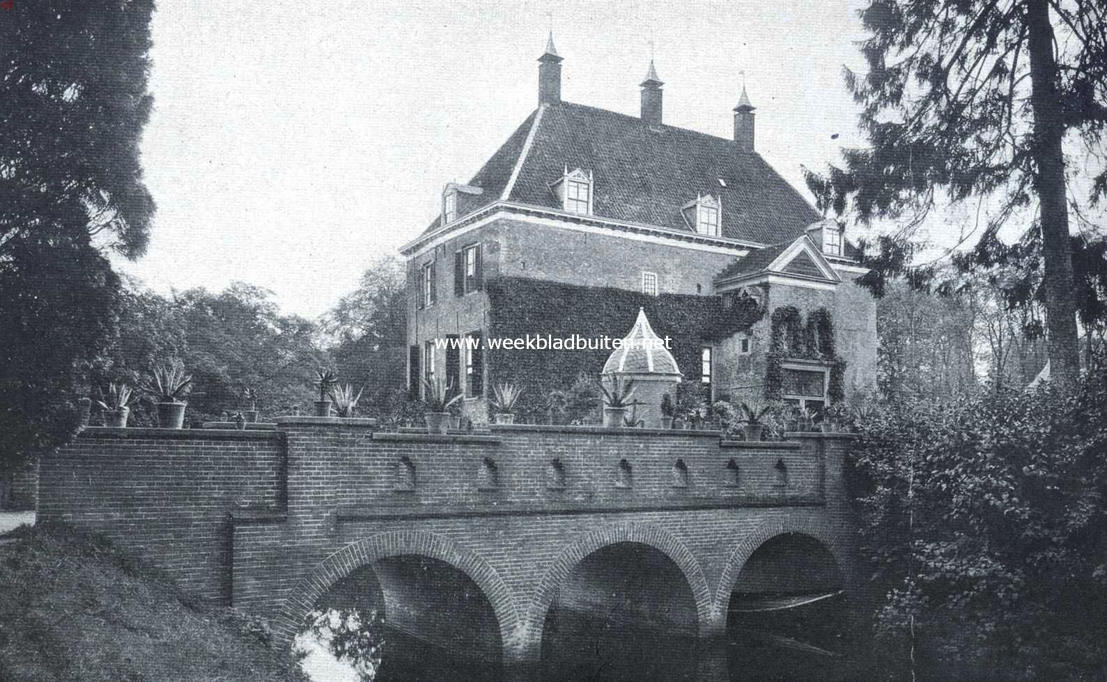 Het Huis te Ophemert. Van het westen gezien