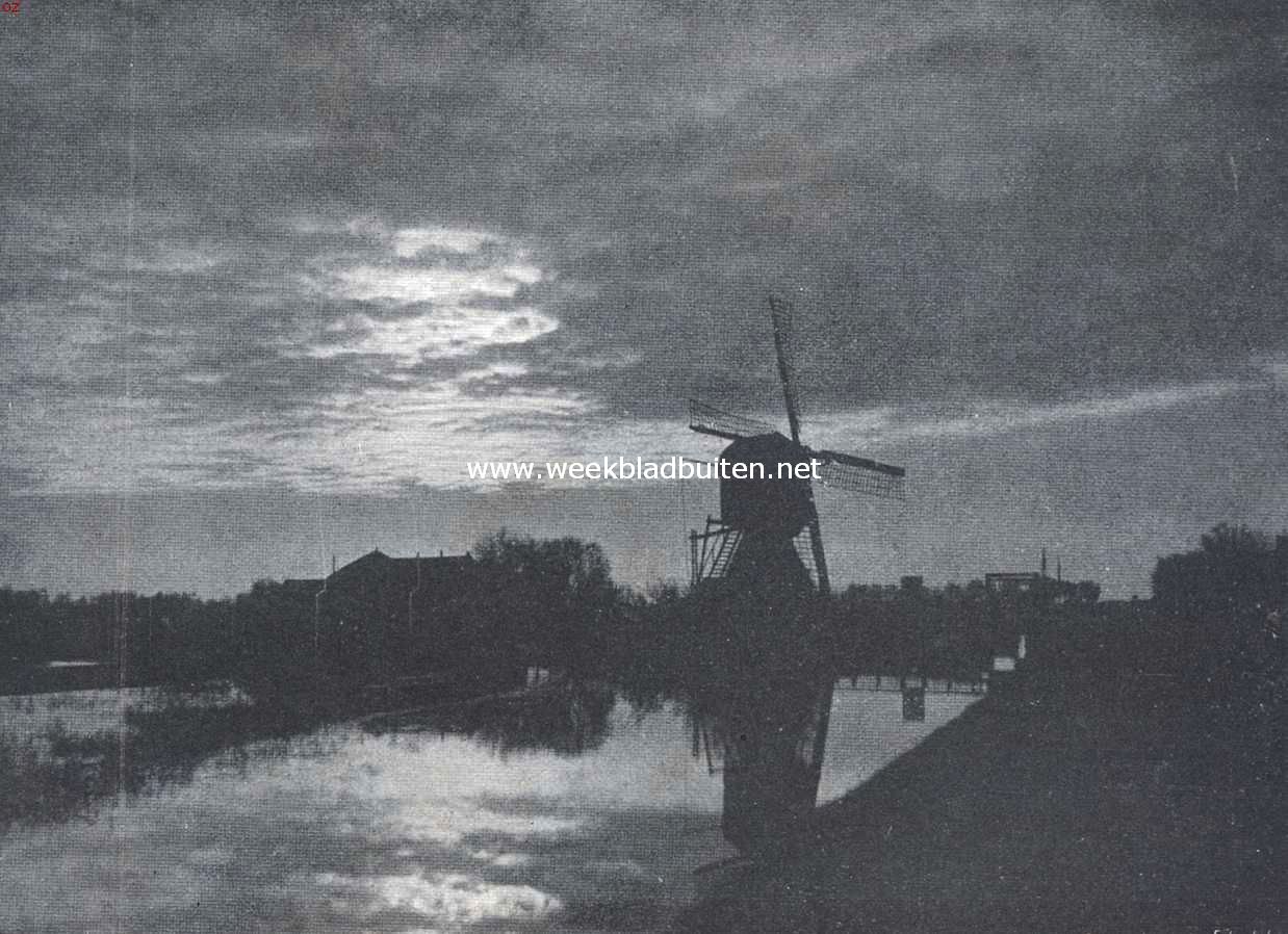 Onze windmolen-typen. Wipmolen bij zonsondergang