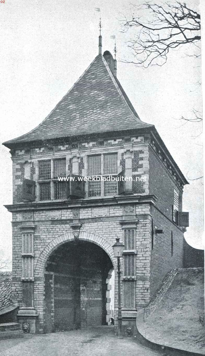 Schoonhoven. De Veer- of Lekpoort, binnenzijde. De rivierzijde van deze poort is als voorplaat afgebeeld in het nummer van 18 Augustus 1917