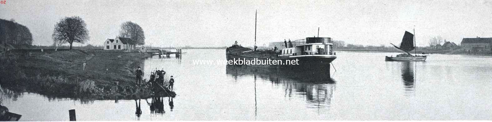 Schoonhoven. Riviergezicht voor Schoonhoven. De landtong op den voorgrond links is enkele jaren geleden in plantsoen herschapen