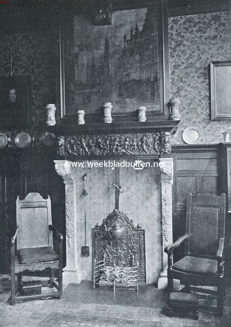 De Gulde Druijf te Haarlem. De schouw in de oud-Hollandsche toonkamer