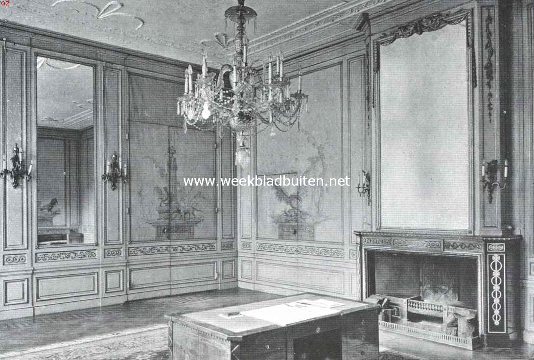 Het huis van Jan de Witt. De Groote Salon (tot voor kort werkkamer van de Amerik. Gezant)