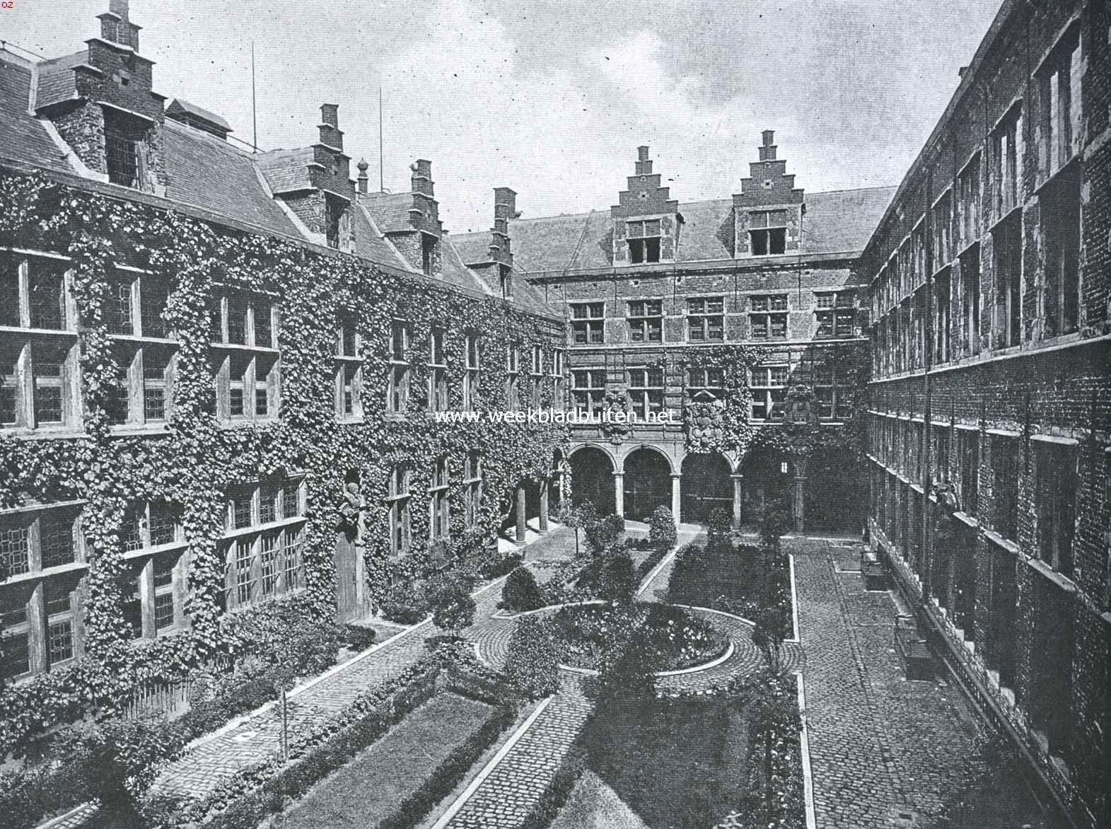 Het Museum Plantijn te Antwerpen. De binnenplaats