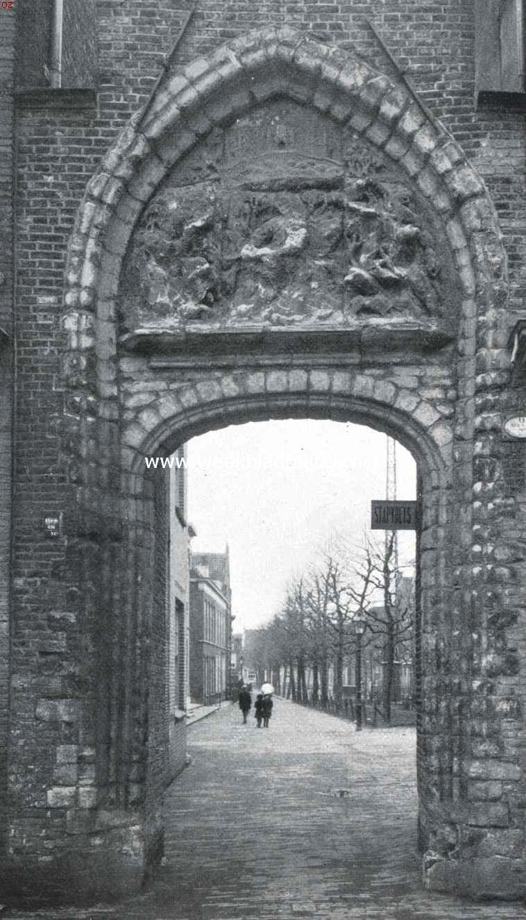 Poortje van het voorm. Begijnhof te Delft