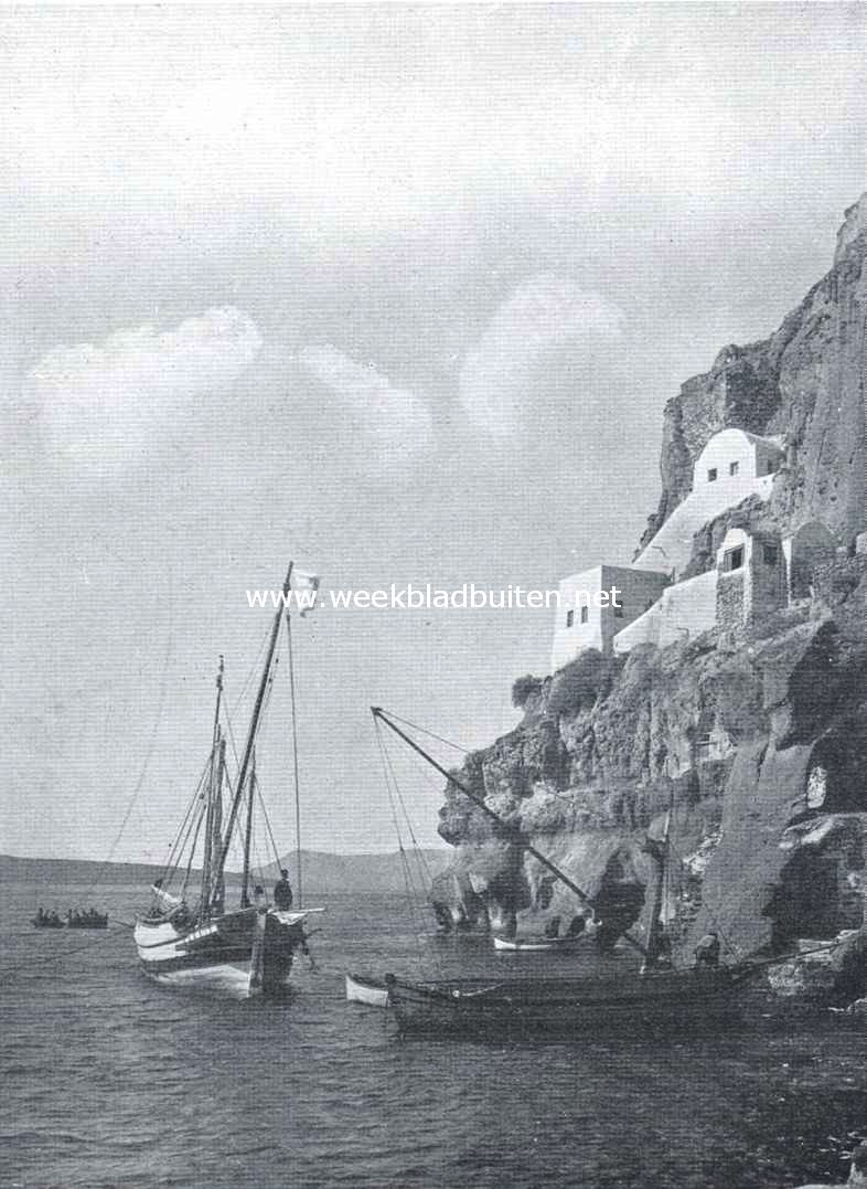 De Cycladen. In de haven van Thera (Santorin)