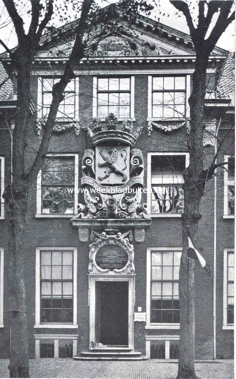 Middenstuk van den voorgevel der kanonnengieterij te 's Gravenhage