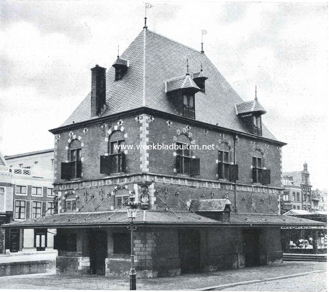 Het oude Waaggebouw te Leeuwarden