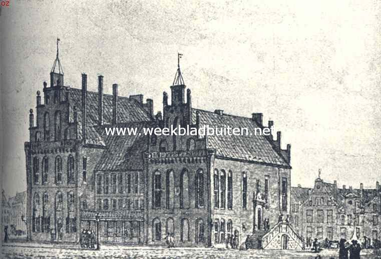 Groningsche Raadhuizen. Het oude Raadhuis te Groningen, met het daaraan verbonden Wijnhuis, gezien van het Noorden. Links het Wijnhuis, beide gebouwen zijn in 1773 afgebroken