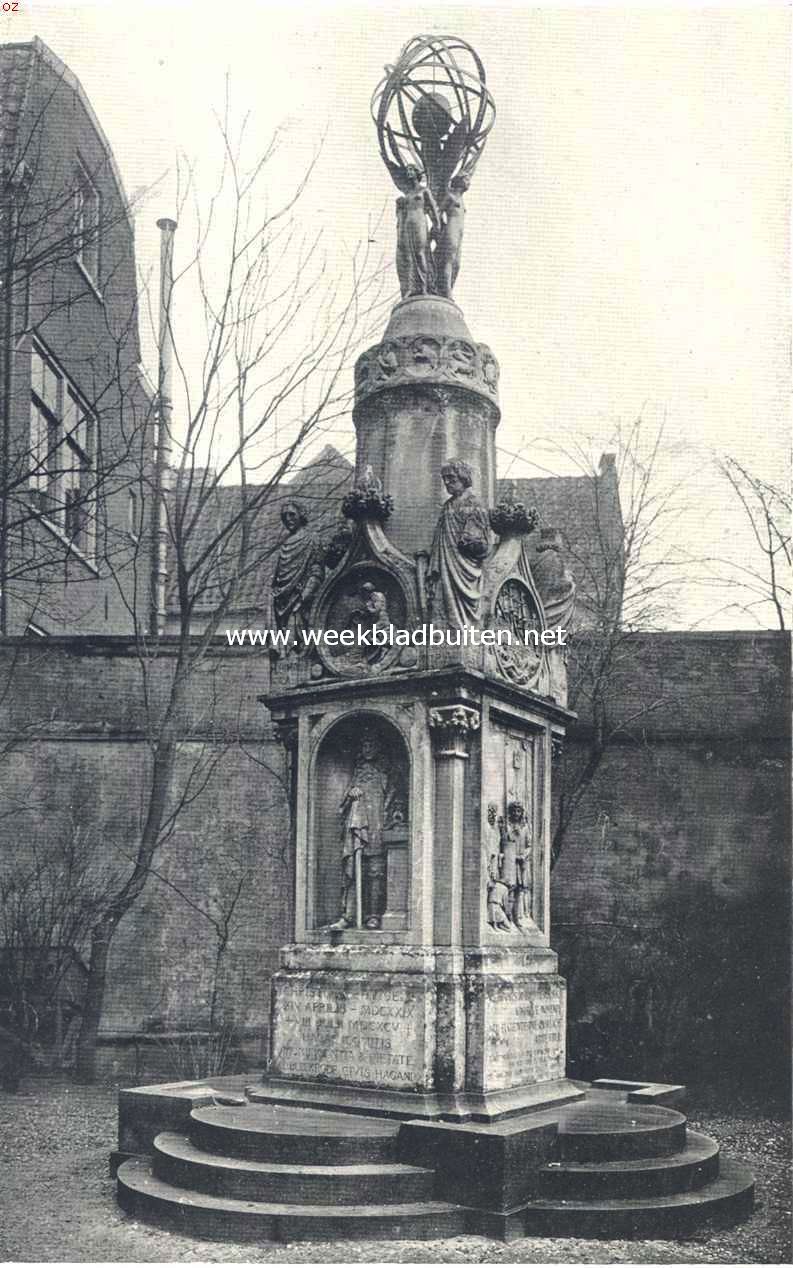 Het gebouw der Hollandsche Maatschappij van Wetenschappen te Haarlem. Het monument voor Christiaan Huygens in den tuin van het gebouw der Hollandsche Maatschappij van Wetenschappen te Haarlem
