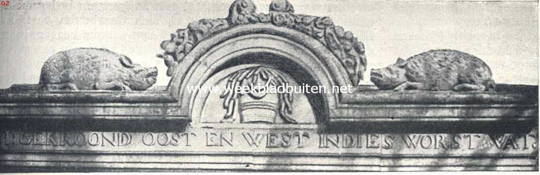 Haarlem. Gevelbekroning van een huis aan het Verwulft