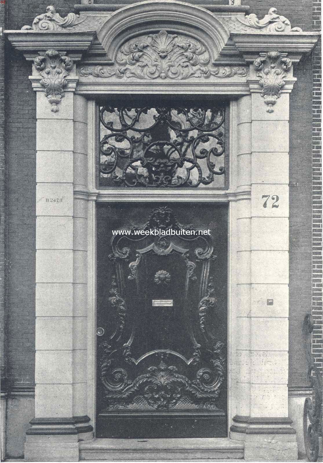 Deur van een huis aan de Nieuwe Gracht te Haarlem