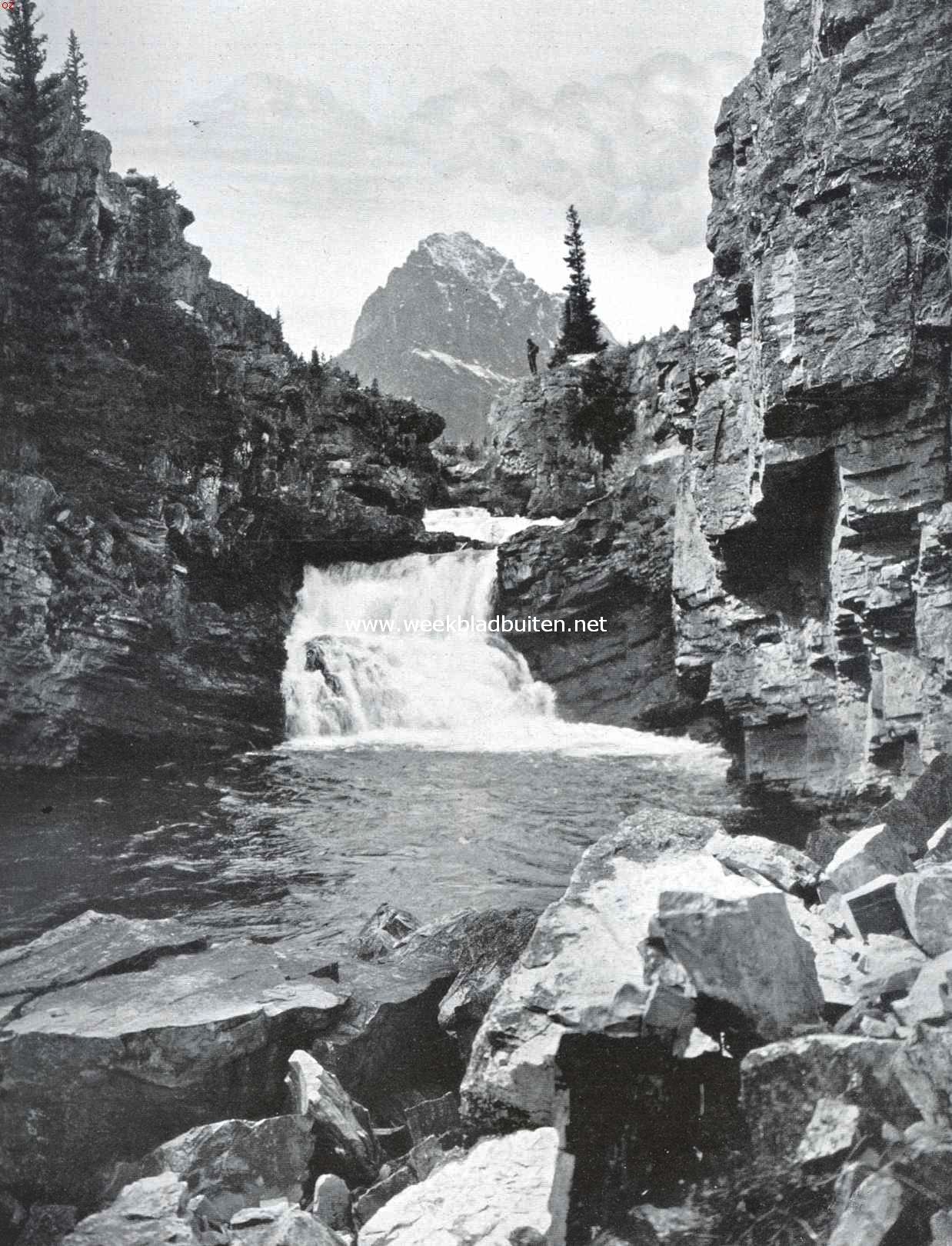 Waterval der Two Medicine River in het Glacier National Park. In het noordwesten der Vereenigde Staten van Noord-Amerika