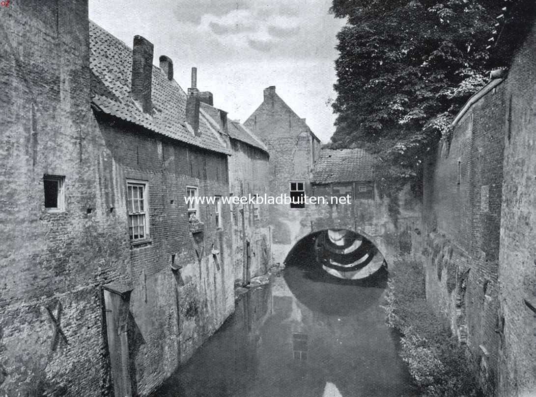 Gezicht op de Dieze, stroomend langs den Uilenburg