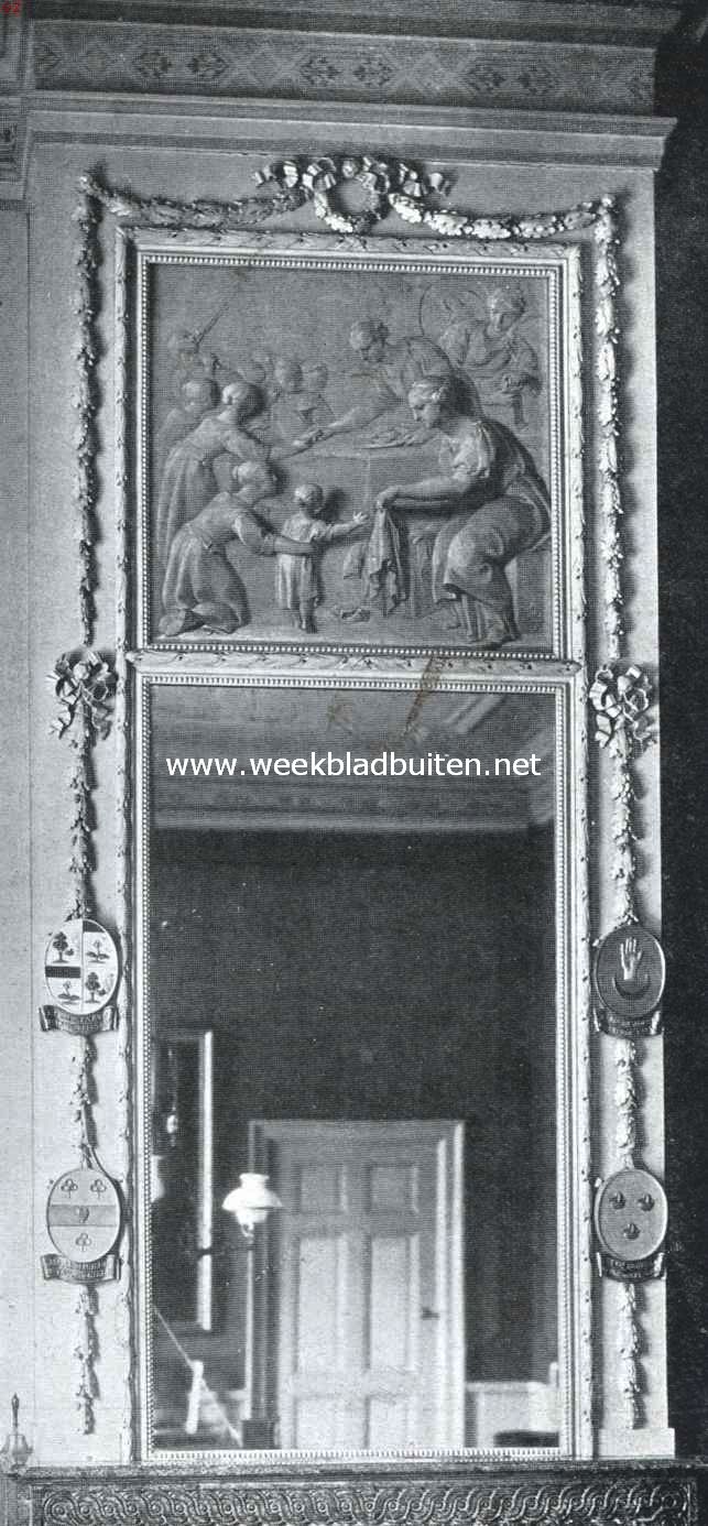 Het R.K. Maagdenhuis te Amsterdam. Schoorsteenmantel in de regentessekamer, met de wapens van vier regentessen, waarvan een, mevrouw Brentano, tijdens het bouwen overleed