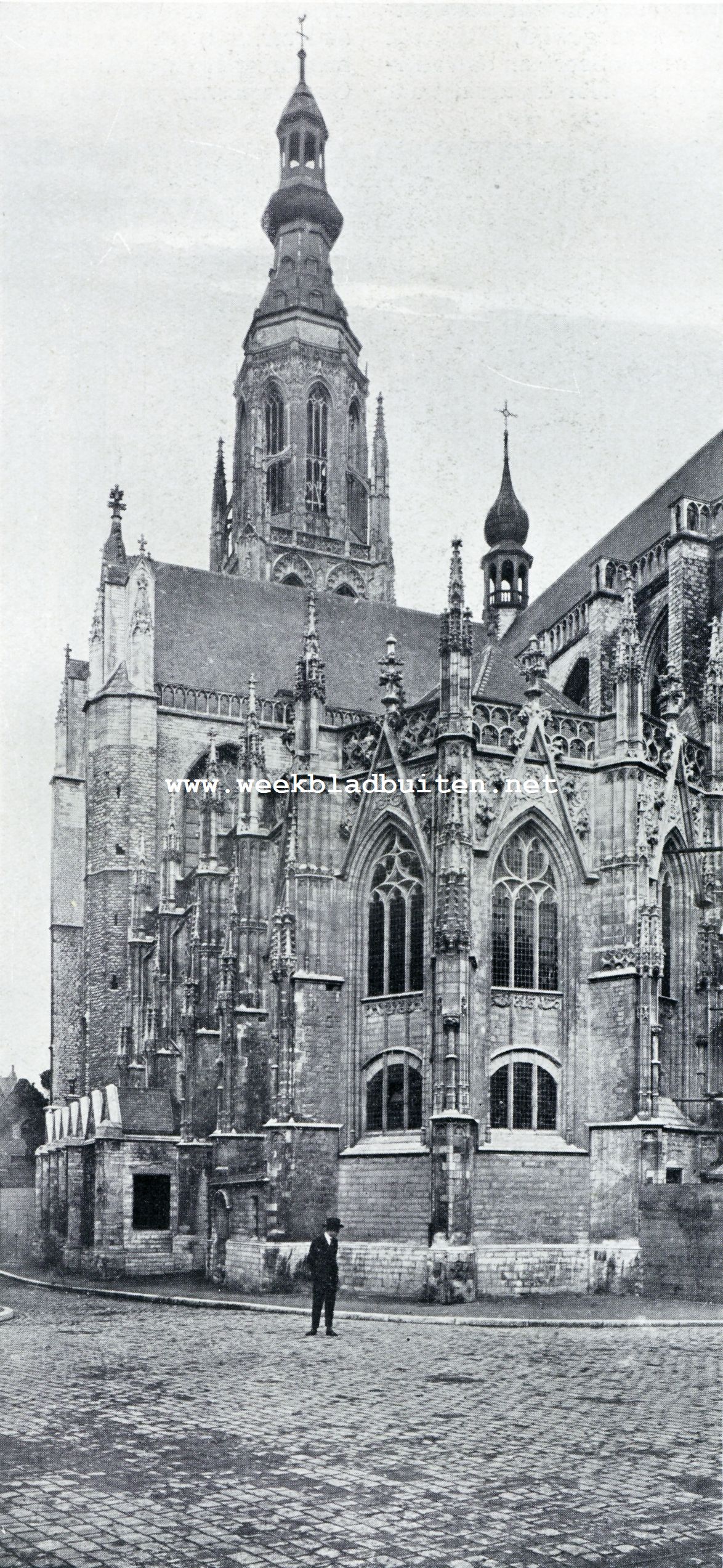 De Groote Kerk te Breda, gezien van het Zuidoosten