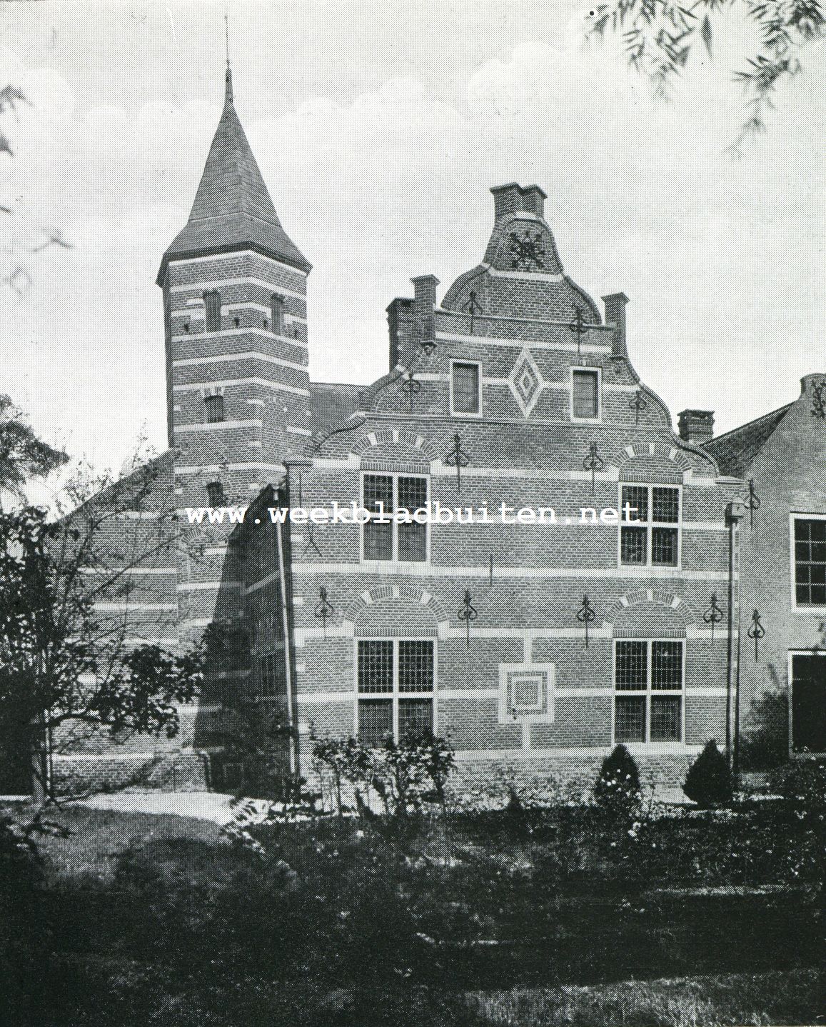 Om en bij de Giessen. De oude pastorie van Schelluinen. Gezien van het Zuiden