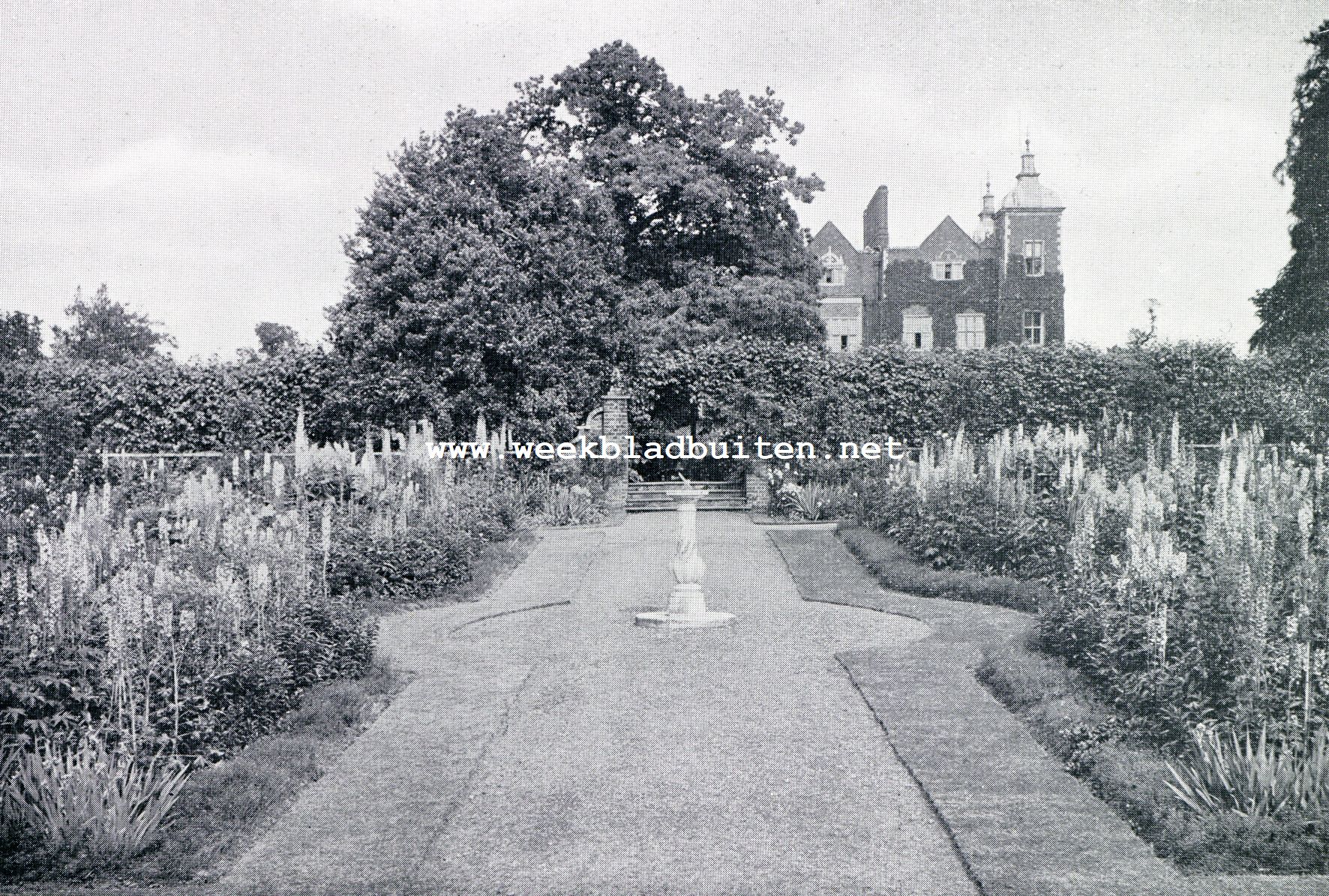 Hatfield De tuin met den zonnewijzer