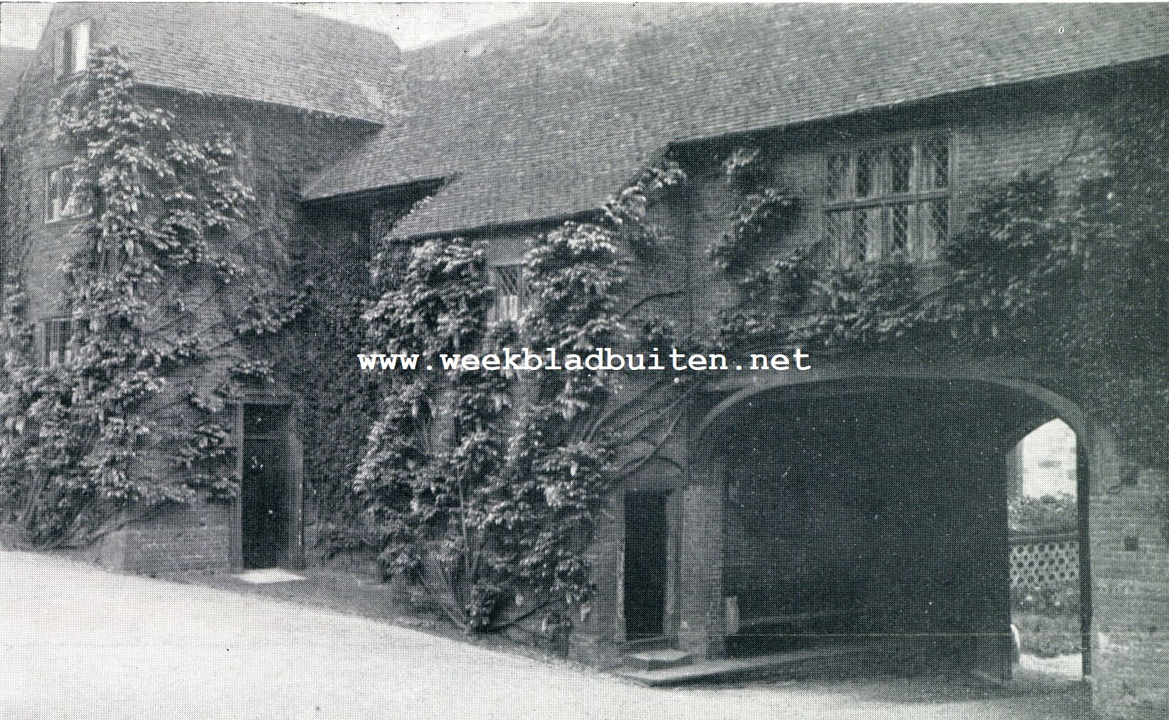 Hatfield. Poort met portierswoning