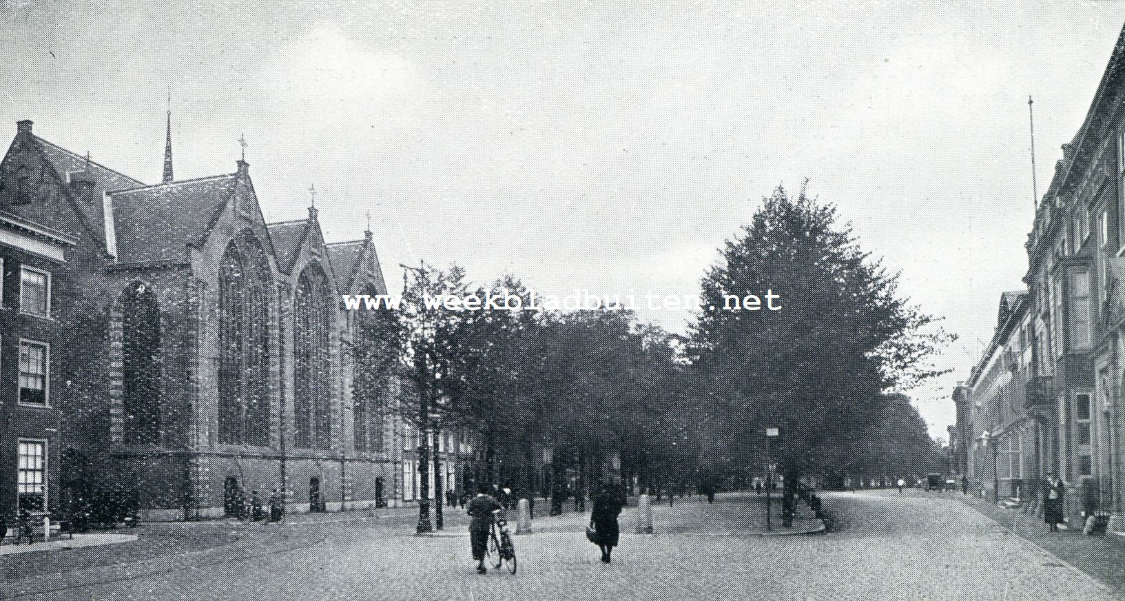 De R.K. Parkkerk met gezicht op het Voorhout te 's-Gravenhage