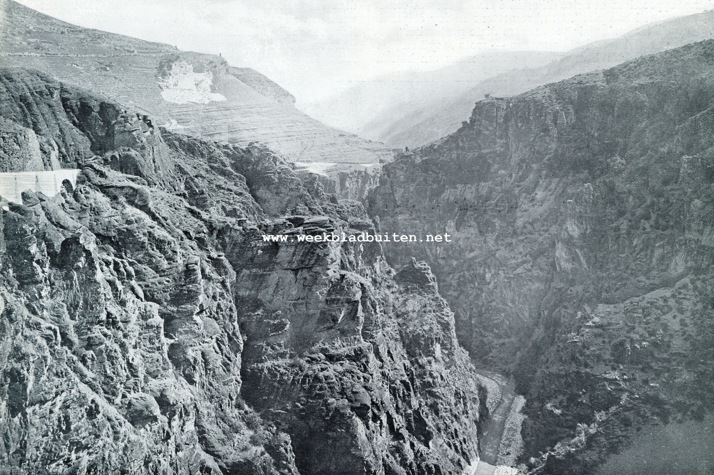 DE GORGES DE DALUIS IN HET VOORMALIG GRAAFSCHAP BEUIL