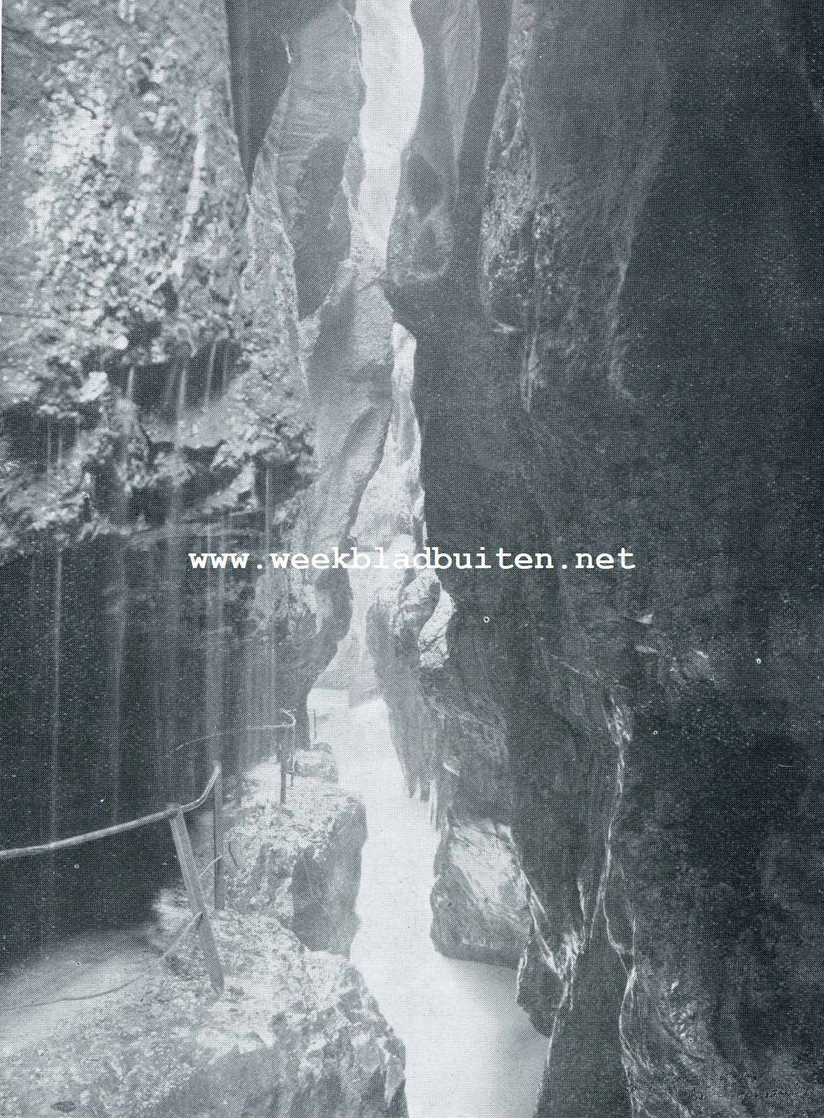 EEN WONDER DER NATUUR. DE PARTNACHKLAMM BIJ GARMISCH