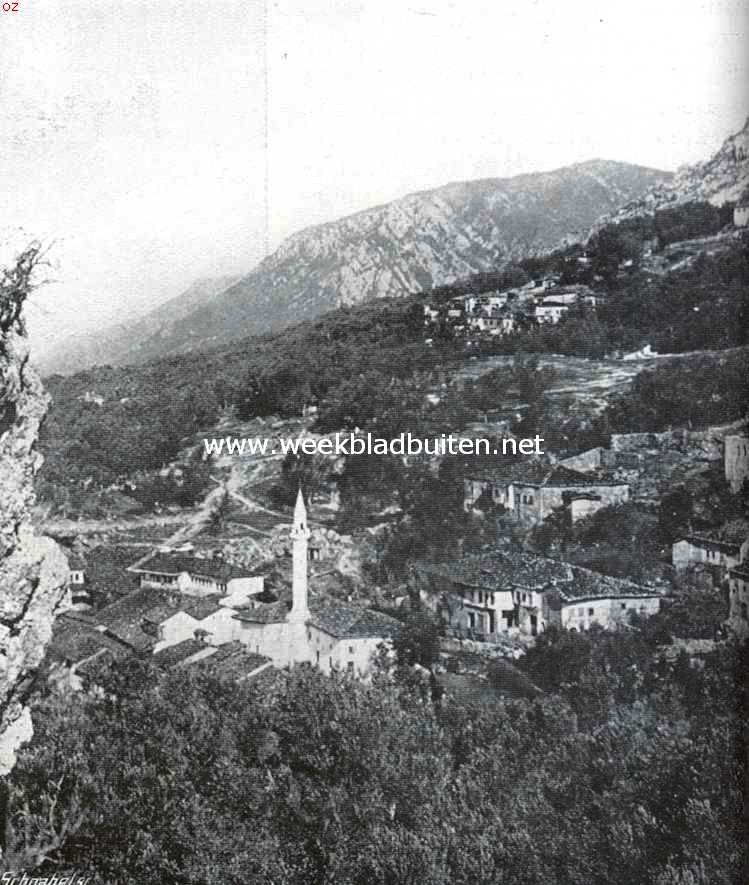 Met den auto door Albani. Kruja