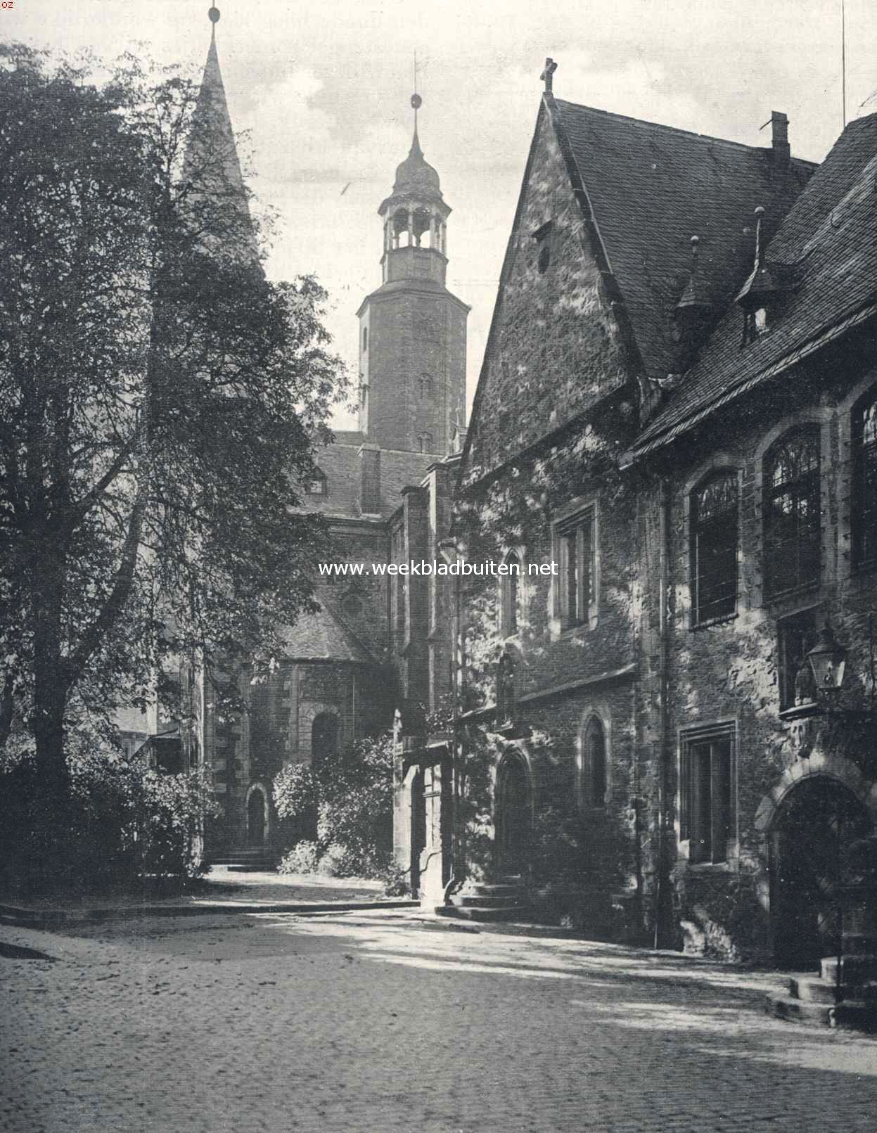 Gedeelte van het stadhuis en de Marktkerk te Goslar, de keizerstad in den Harz