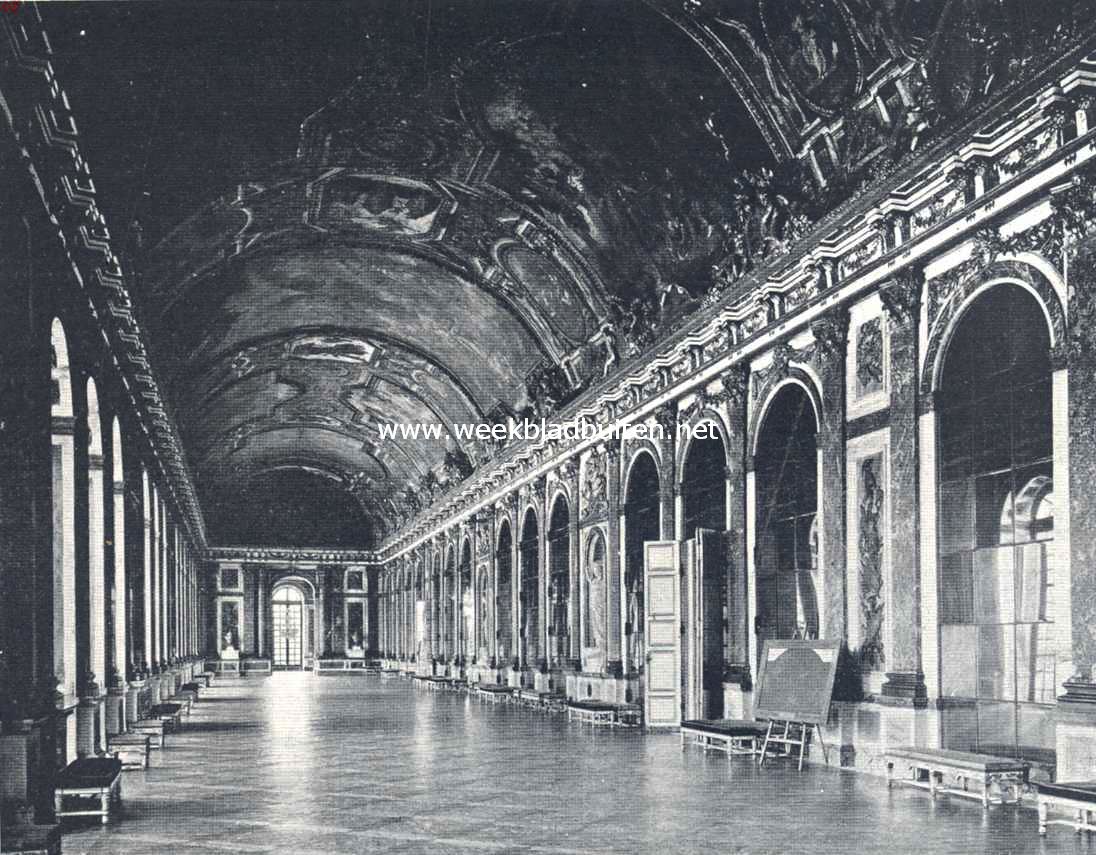 De spiegelzaal in het slot van Versailles