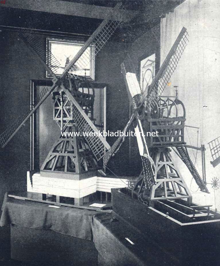 Molens. In het molenmuseum te Koog aan de Zaan